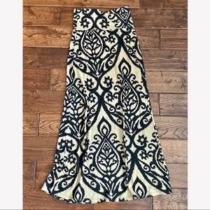 Promesa Black & Tan Maxi Skirt